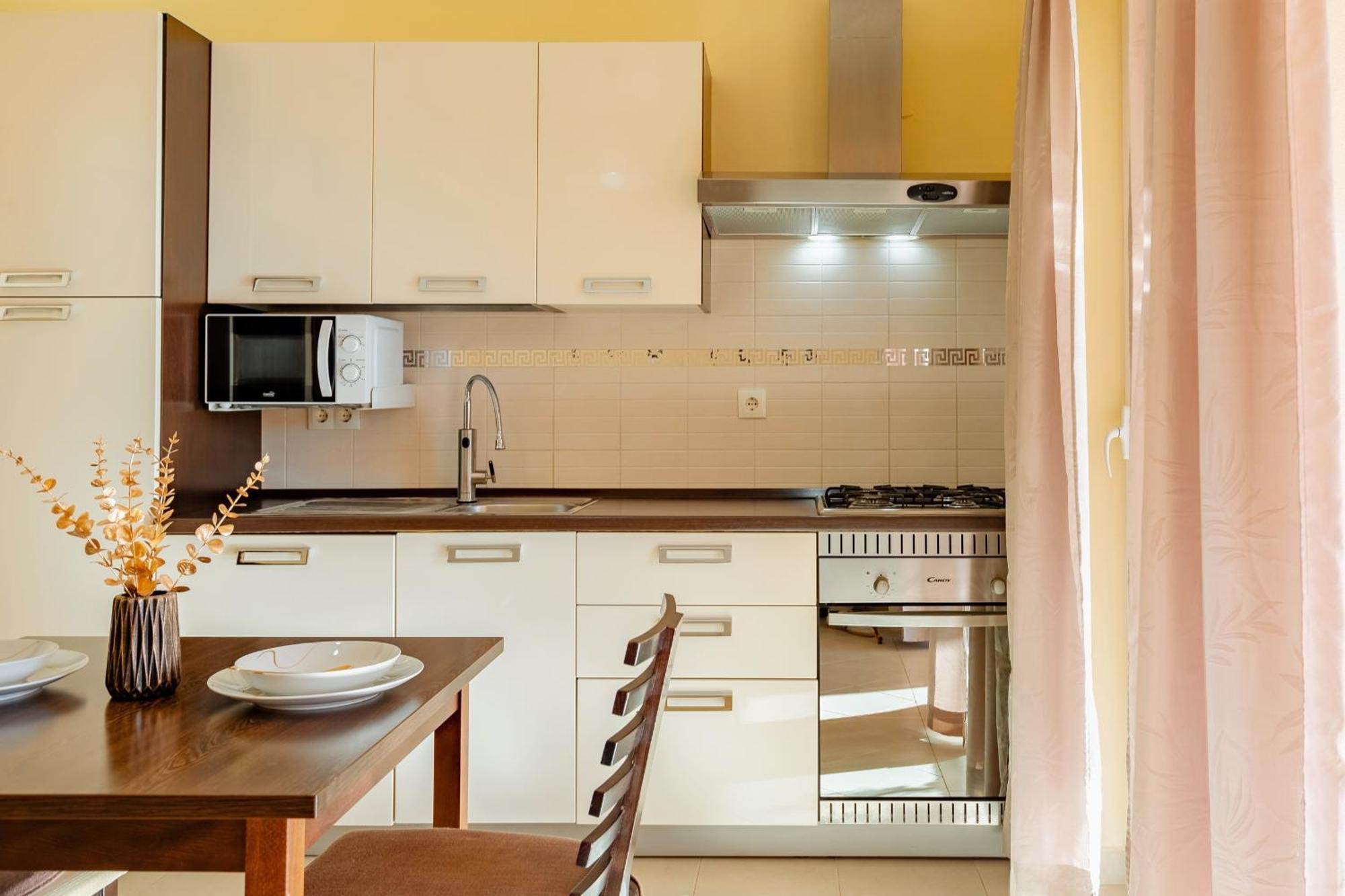 Apartment D&a *